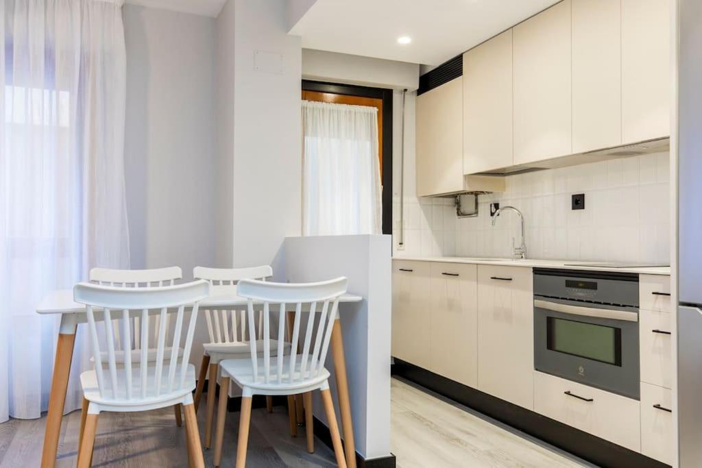 Castrillo 4 Apartamento Acogedor Zaragoza Eksteriør billede